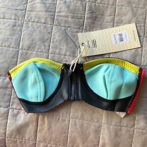 Billabong Aqua and Black Bikini Top